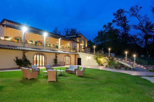 Villa a Vicchio, Firenze