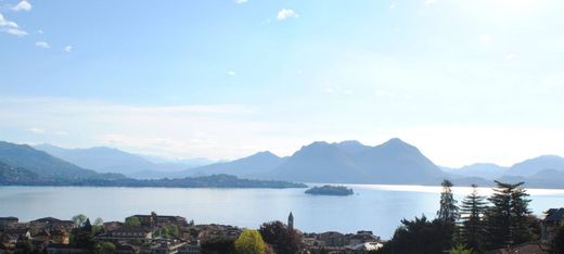 Penthouse w Baveno, Verbania