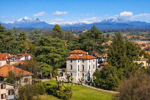 Villa in Biassono, Province of Monza and Brianza