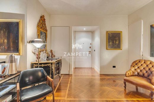 Apartment in Milan, Lombardy