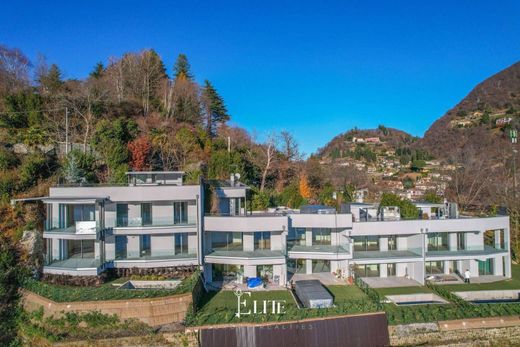 套间/公寓  Laveno, 瓦雷泽省