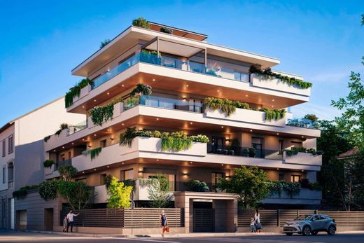 Piso / Apartamento en Monza, Provincia di Monza e della Brianza