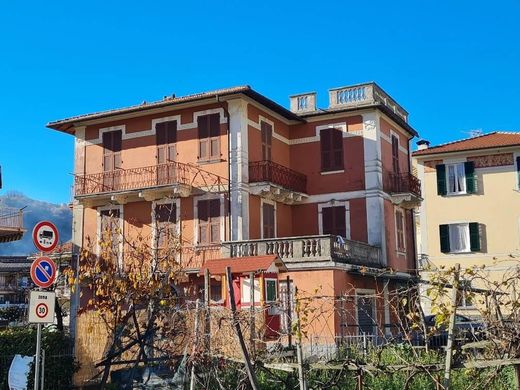 Villa in Carasco, Provincia di Genova