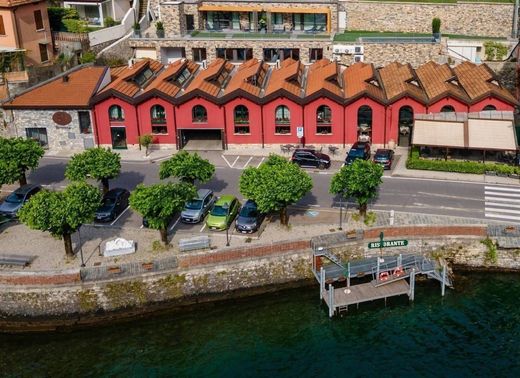 Edificio en Laglio, Provincia di Como