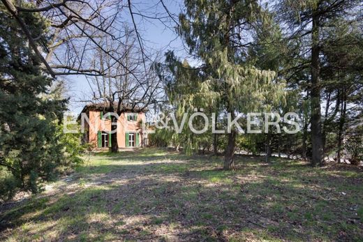 Villa in Bologna, Emilia-Romagna