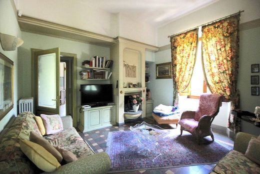 Villa in Pescia, Provincia di Pistoia