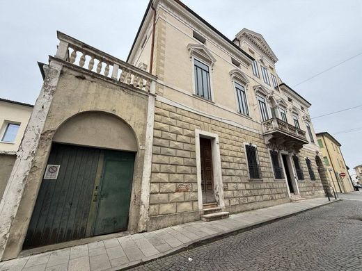 Complexes résidentiels à Montagnana, Padoue
