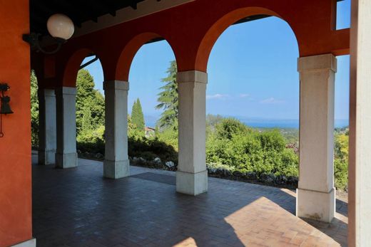 Villa en Polpenazze del Garda, Provincia di Brescia