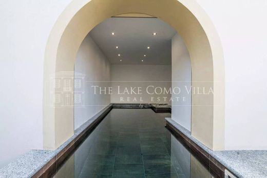 Appartamento a Menaggio, Como