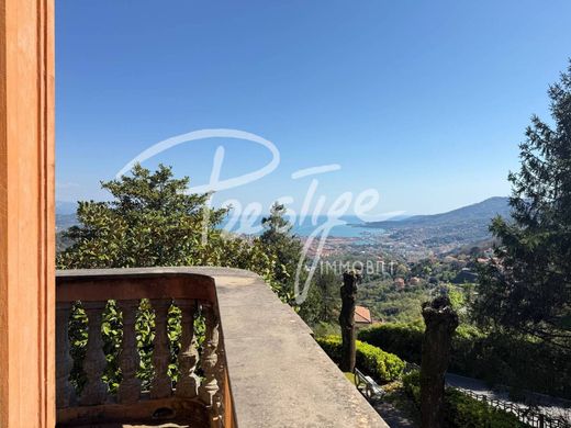 Villa a La Spezia, Liguria