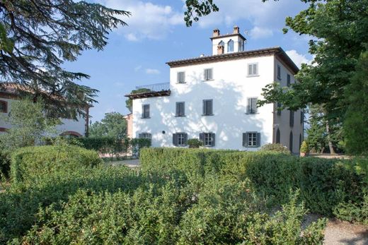 Villa in Monte San Savino, Province of Arezzo