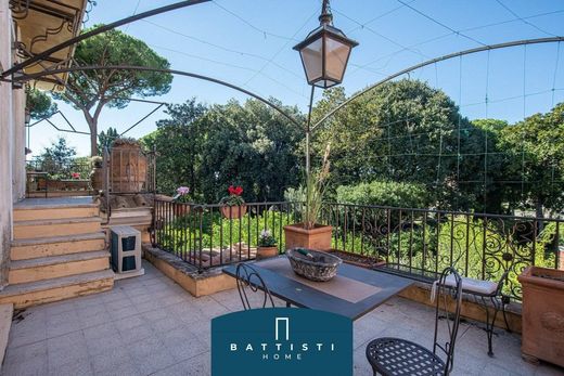 Ρετιρέ σε Ρώμη, Lazio