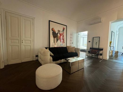 Appartamento a Torino, Provincia di Torino