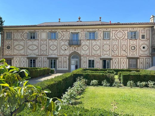 아파트 / Sesto Fiorentino, Province of Florence