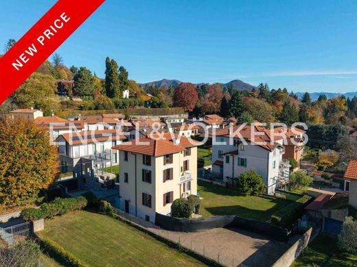 Villa a Varese, Lombardia