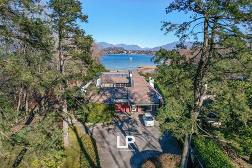 Вилла, Ispra, Provincia di Varese