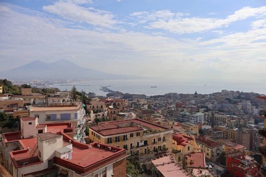 Appartamento a Napoli, Campania