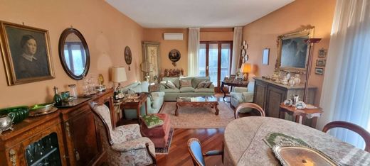 Penthouse in Bologna, Emilia-Romagna