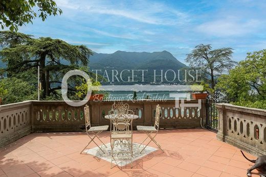 Villa en Carate Urio, Provincia di Como