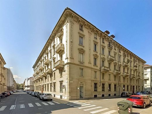 Apartment in Turin, Piedmont