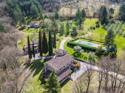 Country House in Chiusi della Verna, Province of Arezzo