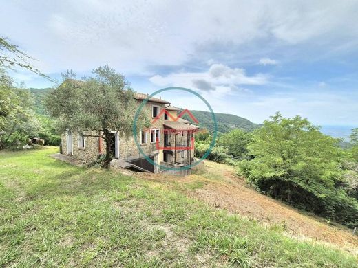 Landhuis in Massa e Cozzile, Provincia di Pistoia