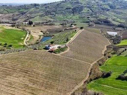 Загородный Дом, Città Sant'Angelo, Provincia di Pescara