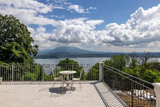 Villa in Belgirate, Verbania