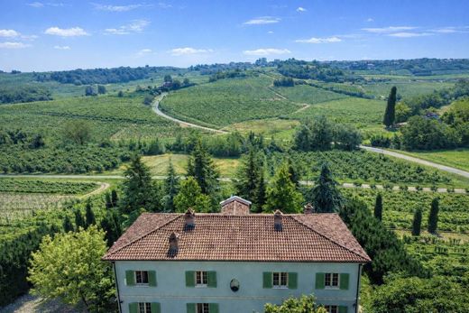 Country House in Fontanile, Provincia di Asti