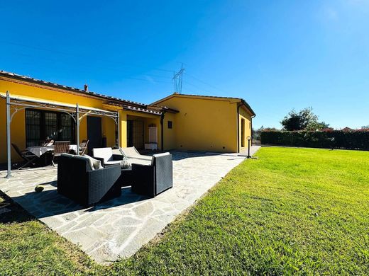 Villa in Pistoia, Provincia di Pistoia