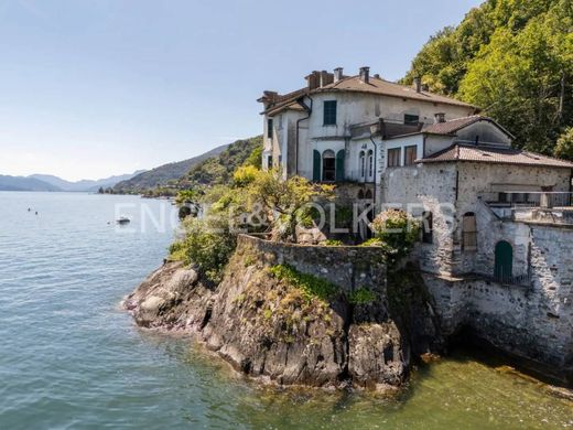 Villa in Cannobio, Verbania