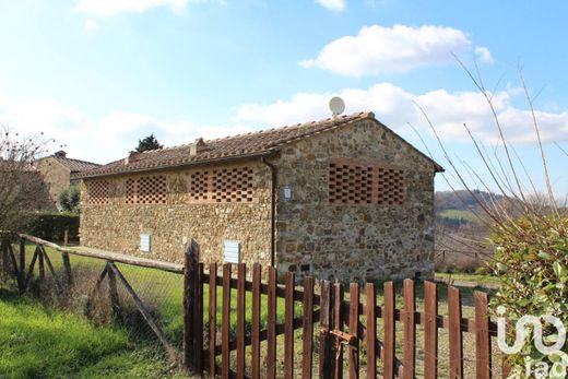 빌라 / Tavarnelle Val di Pesa, Province of Florence