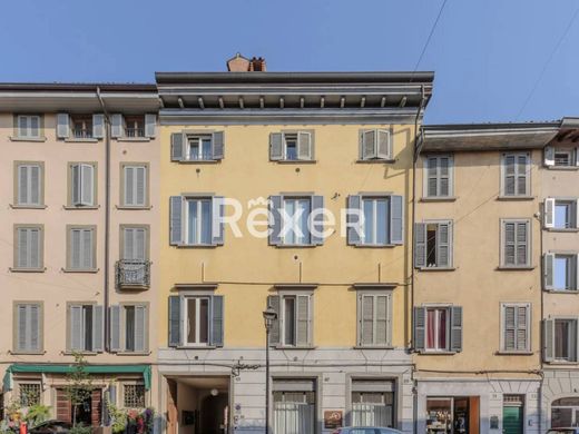 Daire Bergamo, Bergamo ilçesinde