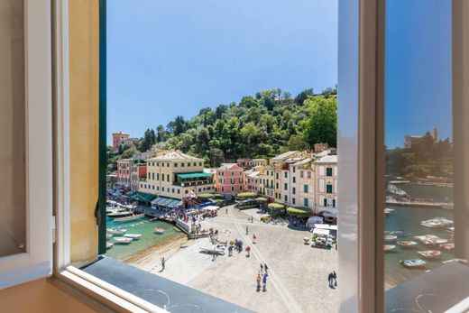 Apartment / Etagenwohnung in Portofino, Genua
