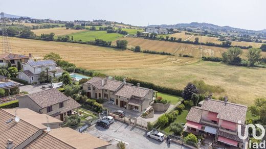 Villa en Osimo, Provincia di Ancona