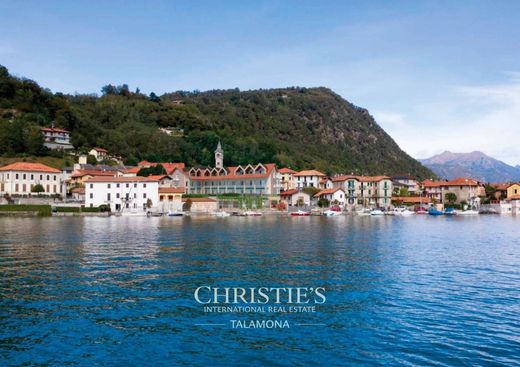 Appartement à Pella, Novare