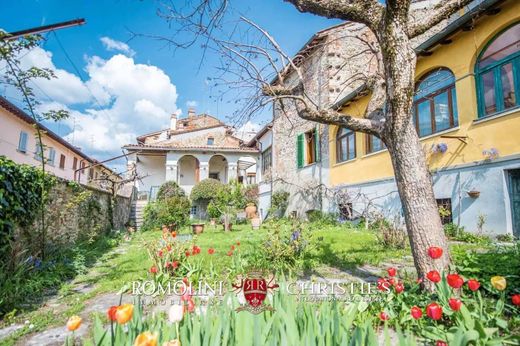 Villa in Sansepolcro, Province of Arezzo