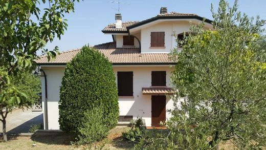 Villa - Lesignano de' Bagni, Provincia di Parma