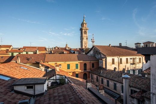 Apartament w Varese, Provincia di Varese