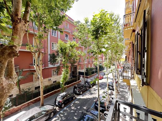 Apartment in Naples, Campania