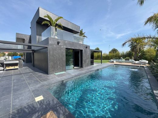 Villa a Albenga, Savona