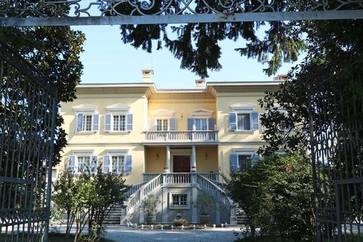 Villa en Sorbolo, Provincia di Parma