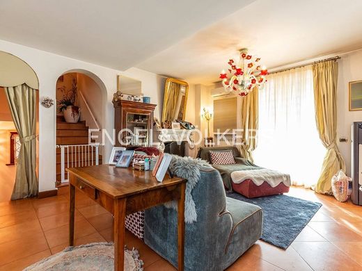 Villa - Grottaferrata, Roma