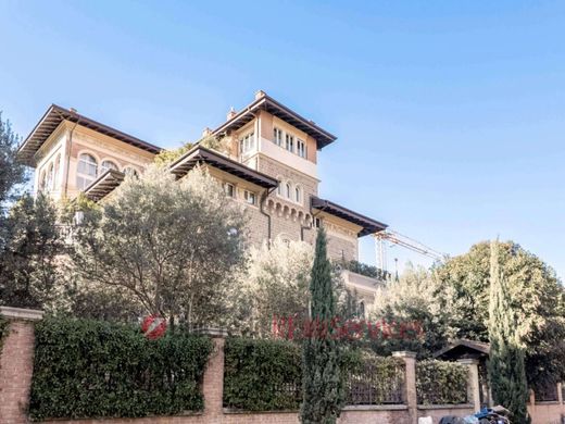 بنتهاوس ﻓﻲ روما, Lazio