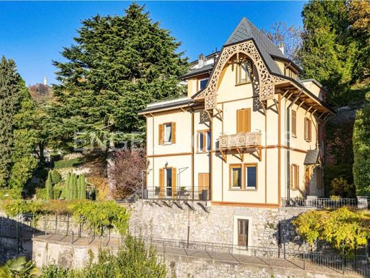 Villa in Brunate, Provincia di Como