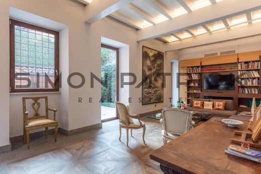 Luxury home in Rome, Latium