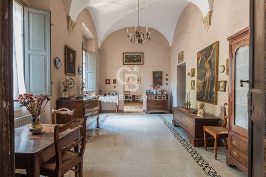 콘도미니엄 / Urbino, Provincia di Pesaro e Urbino