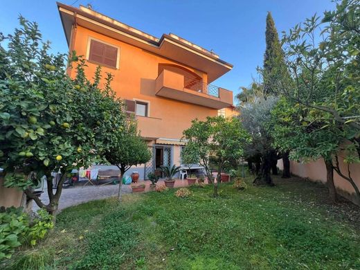 Villa in Neapel, Kampanien