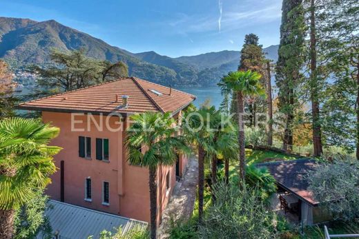 Villa en Carate Urio, Provincia di Como