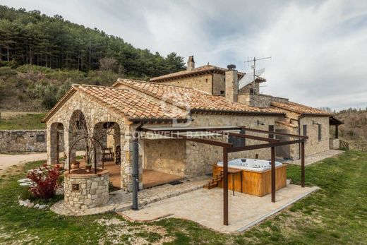 Montecchio, Provincia di Terniのカントリーハウス